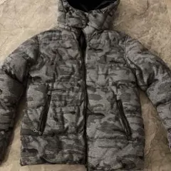 AZUL ダウンジャケット