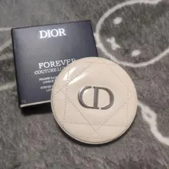 ディオールスキン フォーエヴァー クチュール 02