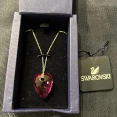 スワロフスキー　ネックレス　ピンク　ハート