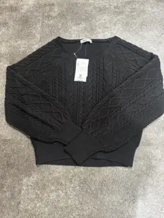 ナチュラルビューティーベーシック新品ケーブル編み セータースカートセットアップ