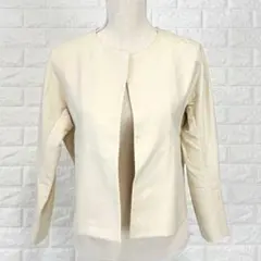 ❤️ベイジ【6】ベージュ系 ノーカラージャケット 前留め無し 上品 薄手 春秋