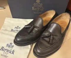 Berwick 1707 タッセルローファー ダークブラウンのサムネイル