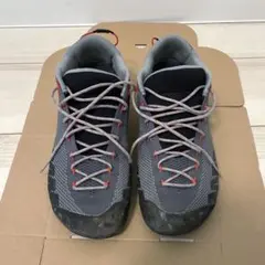 Item thumbnail for item 4b87e98c-b256-483e-af90-29e6d2e070f9