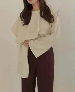 Alumu AM310106 ruffle tops