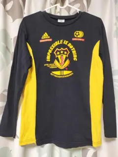 adidas 長袖Tシャツ　160サイズ　サッカーTシャツ