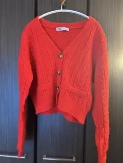 ZARA レッド ケーブルニット カーディガン