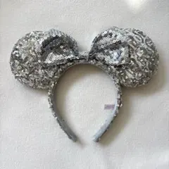 【匿名配送】ディズニー　カチューシャ　スパンコール