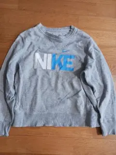 Item thumbnail for item 810506e7-a846-4b96-b976-d815000a607b