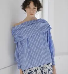 【新品タグ付き】DOUX ARCHIVES ストライプオフショル2wayブラウスのサムネイル