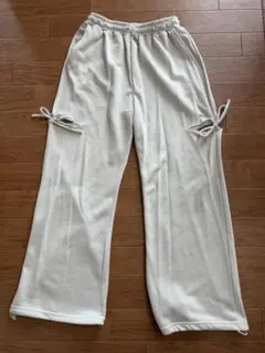 ラメ入りスウェットパンツ ライトグレー 薄手