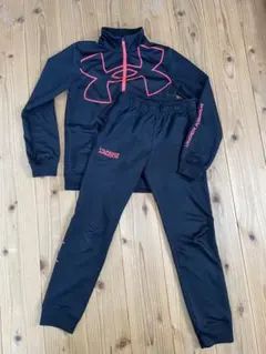 UNDER ARMOR キッズジャージ上サイズ150／下サイズ140