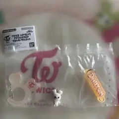 TWICE LOVELYS アクリルカラビナ　フロッキーマスコット　ダヒョン