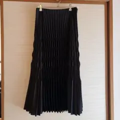 Theory セオリー　黒 プリーツスカート