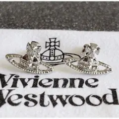 ヴィヴィアン　ピアス