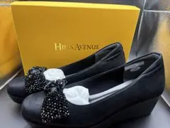 ヒルズアベニュー　ビジューリボンウェッジソールパンプス　ブラック23.5