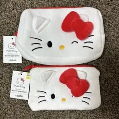 韓国限定　ハローキティポーチ