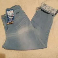 Item thumbnail for item 76da66ab-dfe7-47de-9ae1-0fd5d39d7fb2