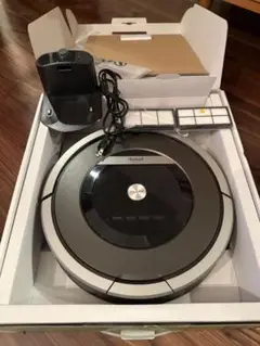 iRobot Roomba 本体 充電ドック付き 960 取説付き iRobot Roomba 本体 充電ドック付き 960 取説付き iRobot Roomba