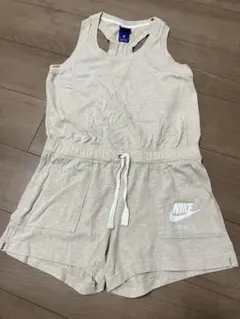 Nike ベージュ オールインワンのサムネイル