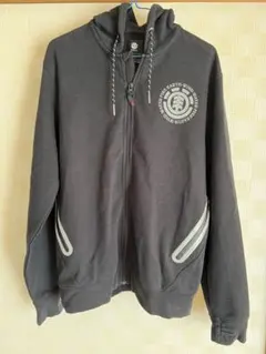 Item thumbnail for item 18ee05de-b6f4-43c3-bf75-24d54fa815a5