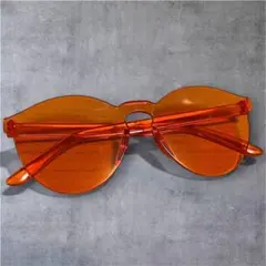 オレンジ ラウンド型 サングラス