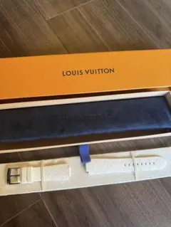 LOUIS VUITTON ラバーベルト ホワイト モノグラムのサムネイル