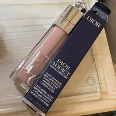 ディオール アディクト リップ マキシマイザー　001ピンク