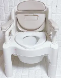【1~2日以内発送】美品 ポータブルトイレ 安寿 ちびくまくん 簡易トイレのサムネイル