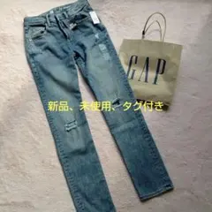 新品スキニーデニム