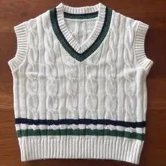 GUケーブルニットVネックベスト 110サイズ