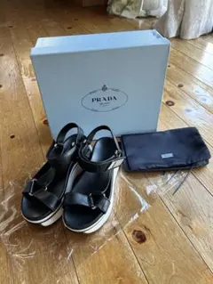 PRADA プラダ アンクルストラップサンダル 厚底 ブラック 22.5cmのサムネイル