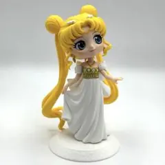 Qposket セーラームーン フィギュア 白ドレス
