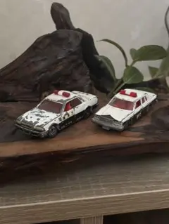 トミカクラウン・セドリック・パトカー 2台セット