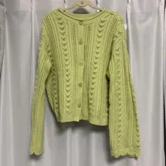 GU ライトグリーンカーディガン