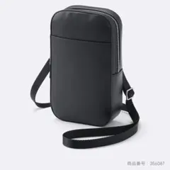 GU スクエアショルダーバッグ