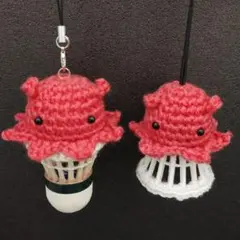 シャトルキーホルダー　メンダコセット　シャトルチャーム　バドミントン