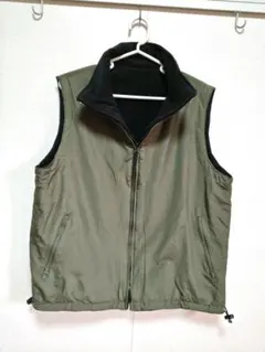 gim リバーシブル　オリーブグリーンと黒色　 ノースリーブベスト　M