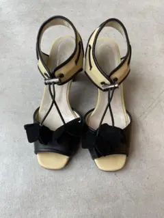 marni マルニ　花モチーフ　サンダルのサムネイル