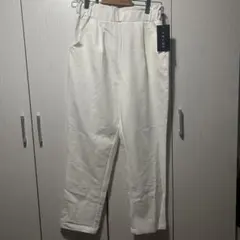 【お値下げ中】TRUBE ハイウエスト スリムフィットパンツ ホワイト M~L
