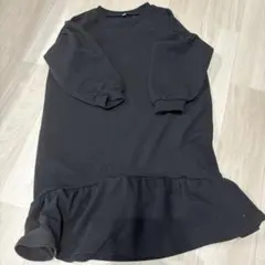 【美品】coca黒い七分袖フリル裾ワンピース　110サイズ