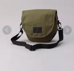 GREGORY/ LAUGHING SHOULDER/ラッフィングショルダー