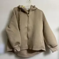 コムサマチュア　ベージュ フード付きパーカー ブルゾン　フリーサイズ