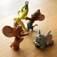 トムとジェリー　ガチャ　フィギュア