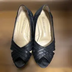 リズラフィーネ　ウェッジソールパンプスのサムネイル