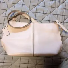 Item thumbnail for item 6ac6677f-e3c3-4530-ba52-665f2e40daa1