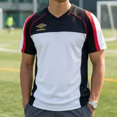 アンブロ / umbro　プラクティスシャツ 半袖 Lサイズ デサント製のサムネイル