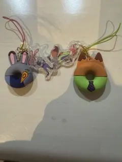 ディズニーストア ズートピア2 シークレットストラップ ニック ジュディ