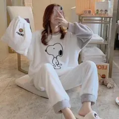 パジャマ ルームウェア スヌーピー レディース フリース 新品 上下もこもこ