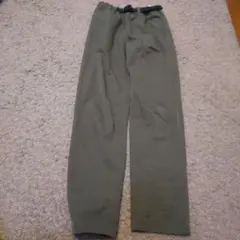 オリーブグリーン 長ズボン 140サイズ