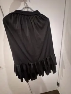 INGNI 黒2段フリルスカート